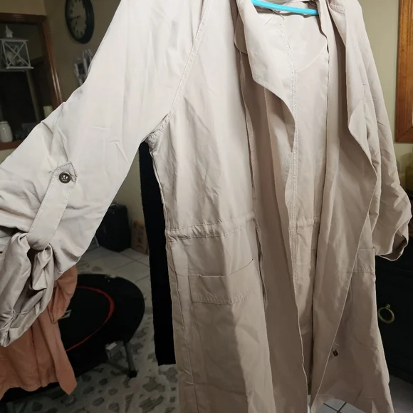 Love Tree Spring Jacket - Picture 3 of 5